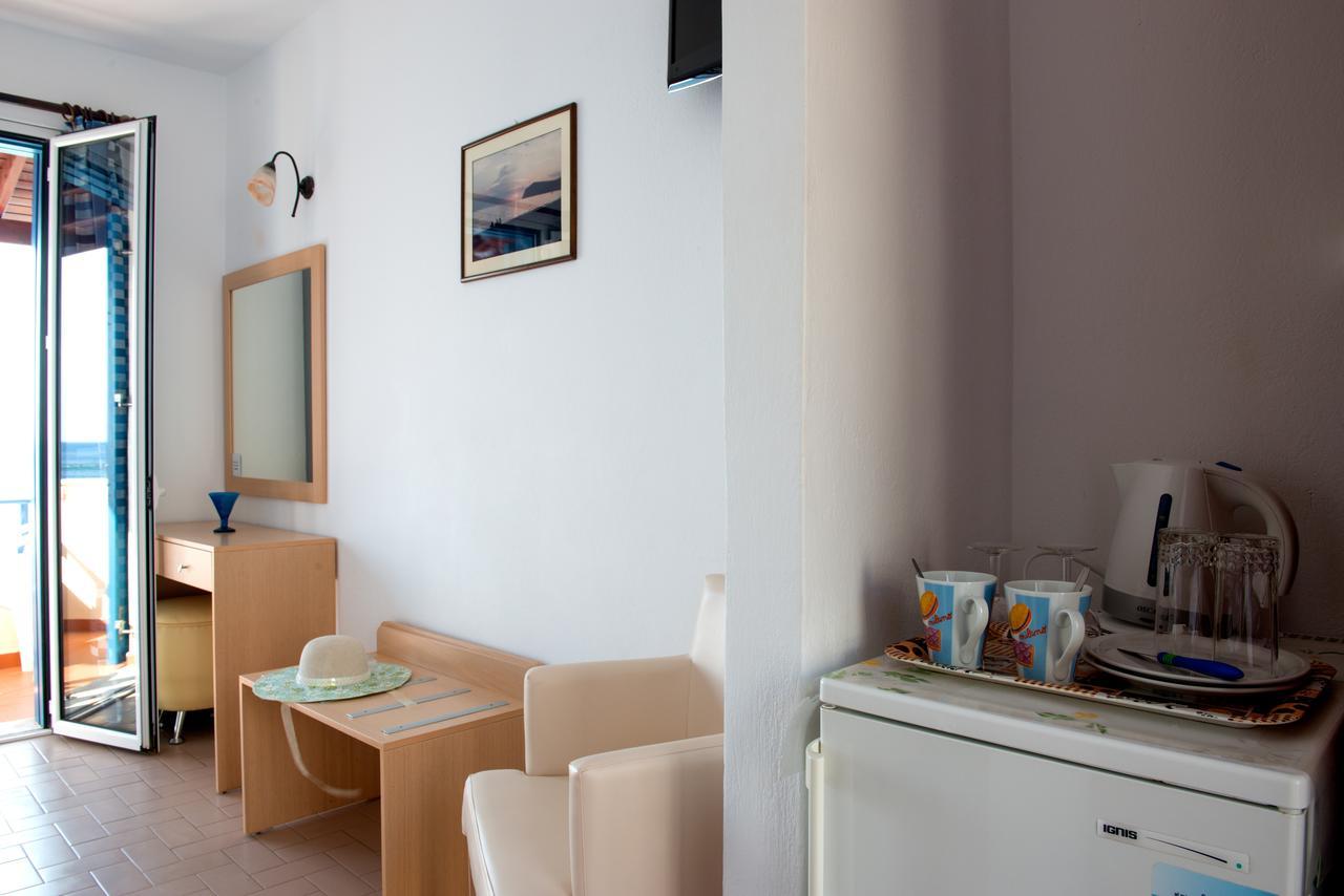 Hotel Kyma Skala Eresou Room photo